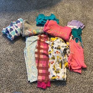 Girls 2t lot